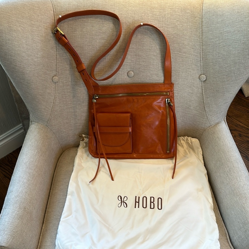 HOBO crossbody purse & dust bag